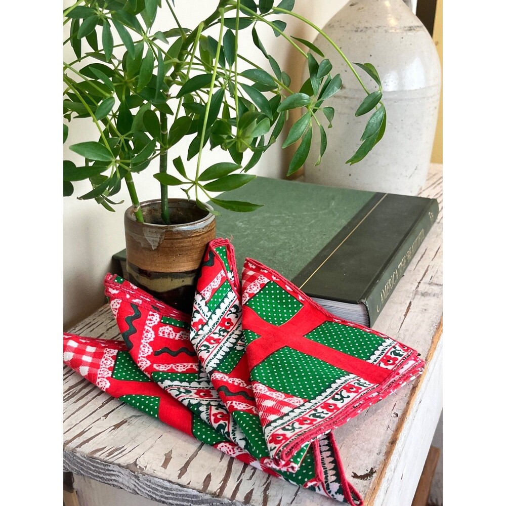 Vintage Red White & Green Handmade Napkins 4 (NEW) Farmhouse Country Feel 14.5"